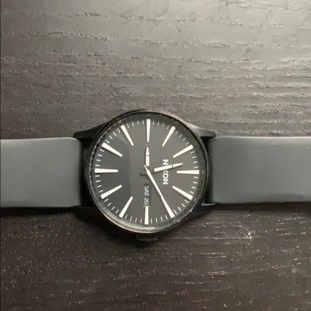 Nixon Watch